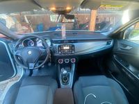 Usata Alfa Romeo Giulietta 105 CV (77 kW) 2014 Bianco Utilitaria