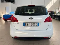 Usata Kia Venga 89 CV (65 kW) 2015 Bianco Utilitaria