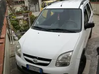 Usata Suzuki Ignis 99 CV (72 kW) 2004 Bianco Utilitaria
