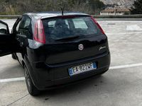 Usata Fiat Punto 69 CV (50 kW) 2010 Nero Utilitaria