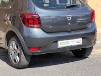 Usata Dacia Sandero 73 CV (53 kW) 2019 Gray Berlina