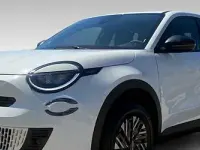 Usata Fiat 600 Pop 145 CV (106 kW) 2025 Beige SUV