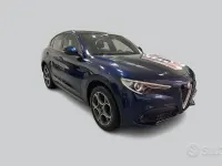 Usata Alfa Romeo Stelvio Executive 210 CV (154 kW) 2017 Blu SUV
