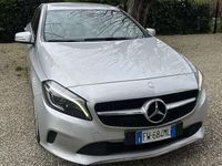 Usata Mercedes A200 Premium 136 CV (100 kW) 2017 Argento Berlina