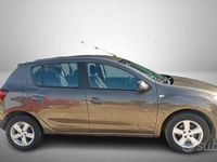 Usata Dacia Sandero 101 CV (74 kW) 2018 Marrone Berlina