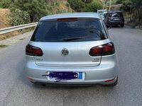 Usata VW Golf VII 105 CV (77 kW) 2014 Grigio Utilitaria