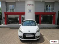 Usata Renault Scénic III Bose Edition 110 CV (80 kW) 2012 Bianco Monovolume