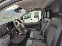 Usata Peugeot e-Expert 85 kW (116 CV) 2018 Bianco Furgone