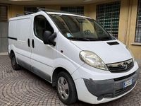 Usata Opel Vivaro 114 CV (83 kW) 2010 Bianco Monovolume