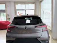 Nuova Renault Captur Techno 122 CV (89 kW) 2026 Grigio SUV