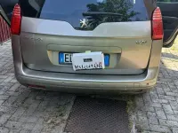 Usata Peugeot 5008 112 CV (82 kW) 2012 Grigio Monovolume