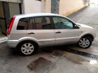 Usata Ford Fusion 90 CV (66 kW) 2005 Grigio Utilitaria