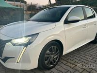 usata Peugeot 208 1.5 hdi 102 cv uniproprietario