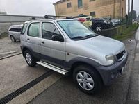Usata Daihatsu Terios 86 CV (63 kW) 2003 Argento SUV