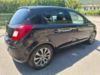 Usata Opel Corsa 86 CV (63 kW) 2010 Nero Utilitaria