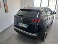 Usata Peugeot 3008 131 CV (96 kW) 2020 SUV