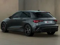 Usata Audi RS3 400 CV (294 kW) 2025 Grigio daytona perlato Berlina
