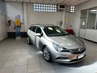 Usata Opel Astra Innovation 160 CV (117 kW) 2017 Grigio Station wagon