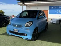 Usata Smart ForTwo Cabrio Brabus 90 CV (66 kW) 2016 Light blue opaco Cabrio