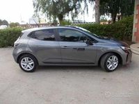 Occasion Renault Clio V Evolution 67 ch (49 kW) 2024 Gris Berline