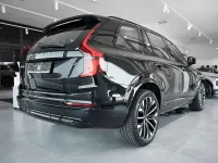 Nuova Volvo XC90 Plus 250 CV (183 kW) 2026 Nero metallizzato SUV