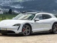 Usata Porsche Taycan 4S Sport Turismo Cross Turismo 139 kW (190 CV) 2022 Bianco Station wagon