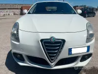 Usata Alfa Romeo Giulietta 140 CV (102 kW) 2012 Bianco Utilitaria
