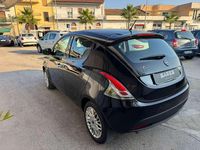 Usata Lancia Ypsilon Platinum 69 CV (50 kW) 2013 Nero Utilitaria