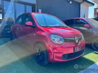 Usata Renault Twingo LIMITED 65 CV (47 kW) 2020 Rosso Utilitaria