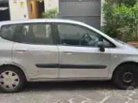 Usata Honda Jazz 78 CV (57 kW) 2004 Grigio Utilitaria