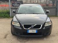 Usata Volvo V50 Momentum 114 CV (83 kW) 2010 Nero Station wagon