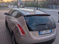 Usata Lancia Delta 120 CV (88 kW) 2009 Grigio Utilitaria