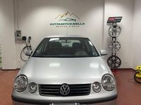 Usata VW Polo 75 CV (55 kW) 2003 Argento Berlina