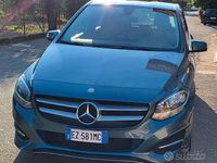Usata Mercedes B200 136 CV (100 kW) 2015 Verde Utilitaria