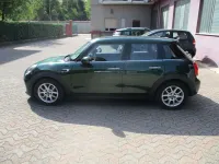 Usata Mini ONE 102 CV (75 kW) 2016 Verde Utilitaria