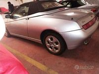 Usata Alfa Romeo Spider 220 CV (161 kW) 1998 Grigio Cabrio