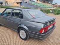 Usata Alfa Romeo 75 148 CV (108 kW) 1989 Verde Berlina