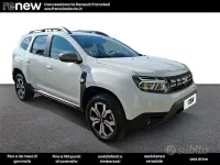 Usata Dacia Duster Journey 101 CV (74 kW) 2023 Bianco SUV