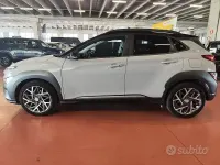 Usata Hyundai Kona 141 CV (103 kW) 2021 Bianco SUV