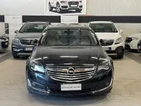 Usata Opel Insignia Cosmo 163 CV (119 kW) 2015 Nero Station wagon