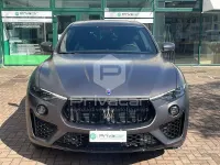 Begagnad Maserati Levante 250 HK (183 kW) 2020 Grå SUV