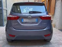 Usata Hyundai ix20 90 CV (66 kW) 2015 Grigio Utilitaria