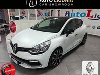 Käytetty Renault Clio IV R.S. 220 HP (161 kW) 2016 Valkoinen Sedan
