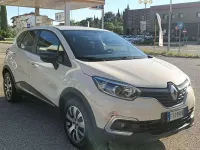 Usata Renault Captur 90 CV (66 kW) 2019 Beige SUV