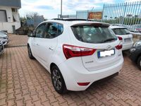 usata Hyundai ix20 1.4 CRDI 90 CV TETTO-NAVI-CAMERA EURO