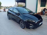 Second-hand Ford Fiesta Vignale 86 CP (63 kW) 2018 Negru Hatchback