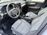 Usata Volvo XC40 Core 129 CV (94 kW) 2024 Bianco SUV