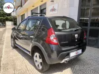 Usata Dacia Sandero Stepway 88 CV (64 kW) 2011 Grigio Berlina