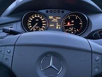 Usata Mercedes R320 224 CV (164 kW) 2007 Blu/azzurro Monovolume