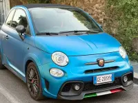 Usata Abarth 595C 180 CV (132 kW) 2021 Bluazzurro Cabrio